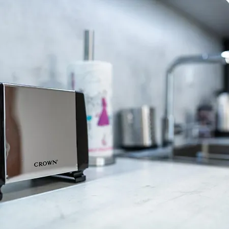 Brand New Downtown Apartment Varna